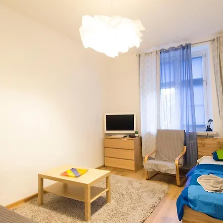 Happy Estate - Rynek * Breslau